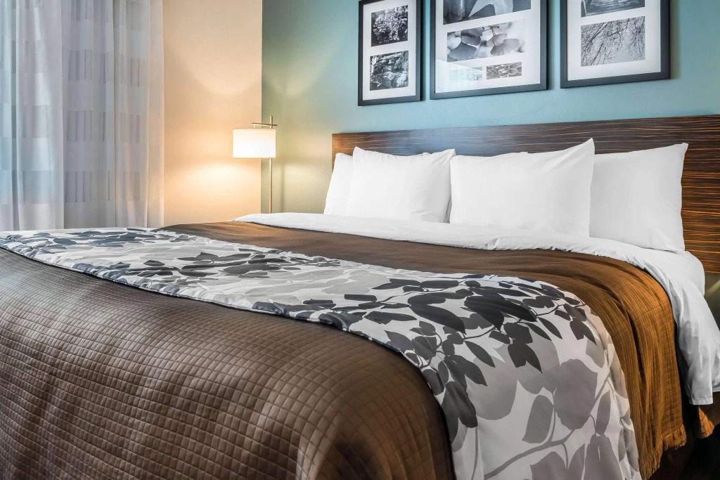 Sleep Inn & Suites Cumberland - LaVale