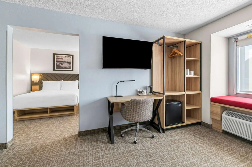 Best Western Buffalo Inn & Suites