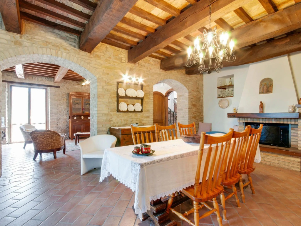 Serene Holiday Home in Urbino with Private Pool