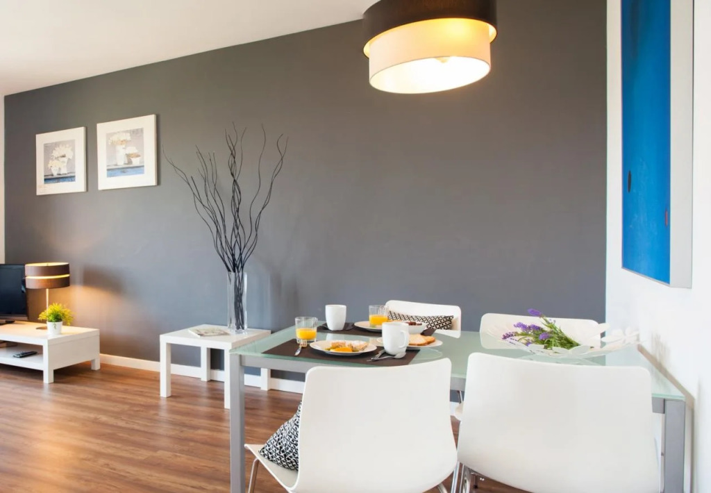 Feelathome Poblenou Beach Apartments