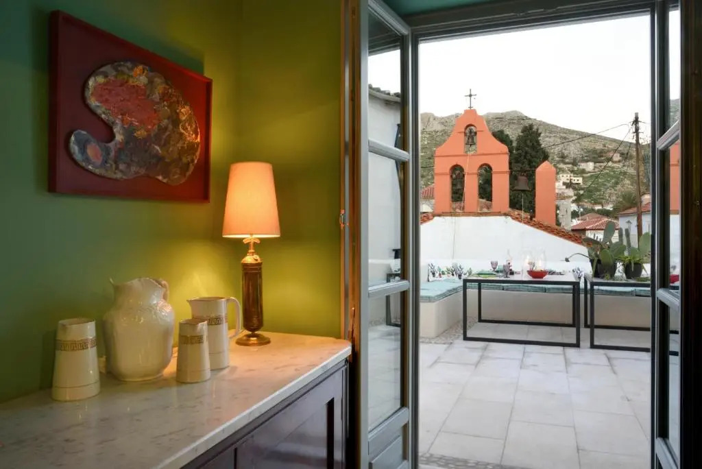Cactus Hydra - Art Apartments