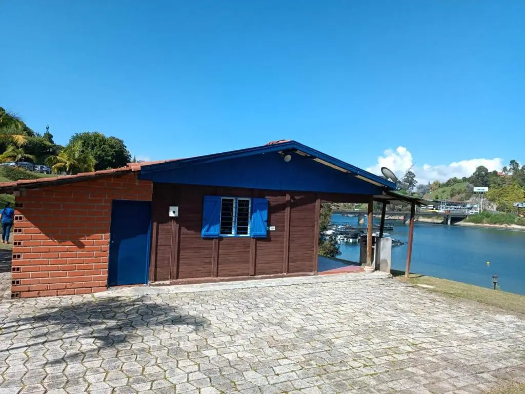 Cabañas Castillos Del Lago
