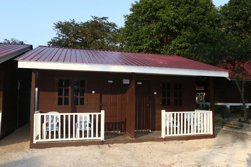 The Barat Perhentian