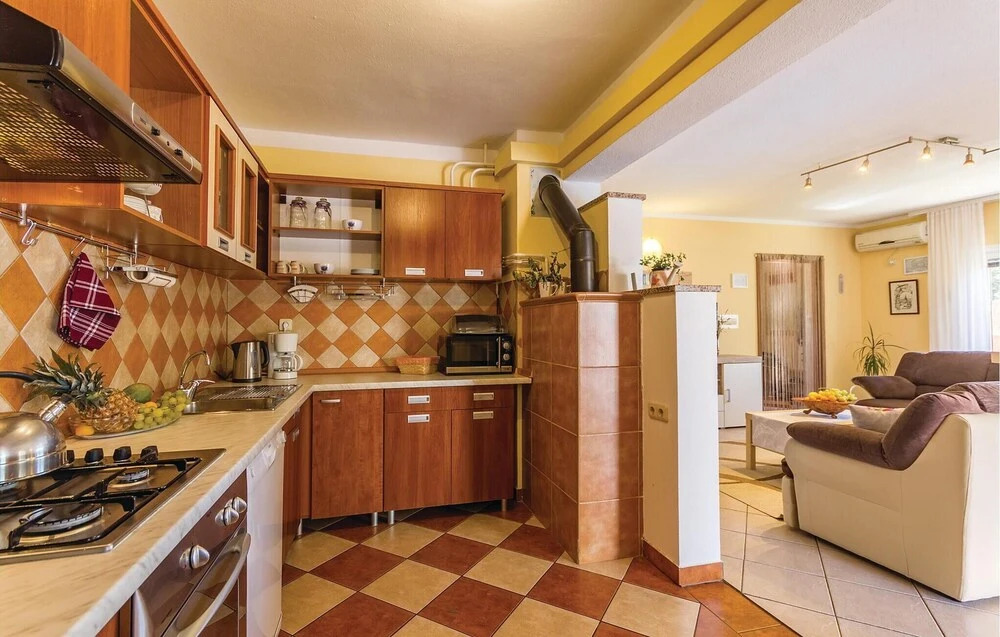 Stunning Home in Vodnjan With Wifi and 3 Bedrooms