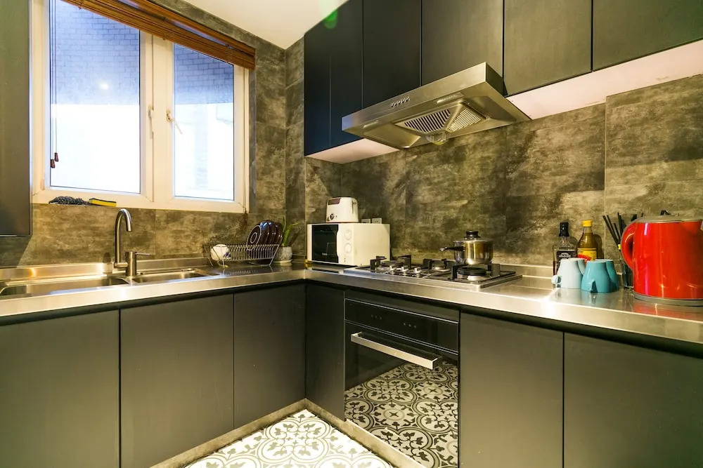 N2haus People Squre 4 bedrooms