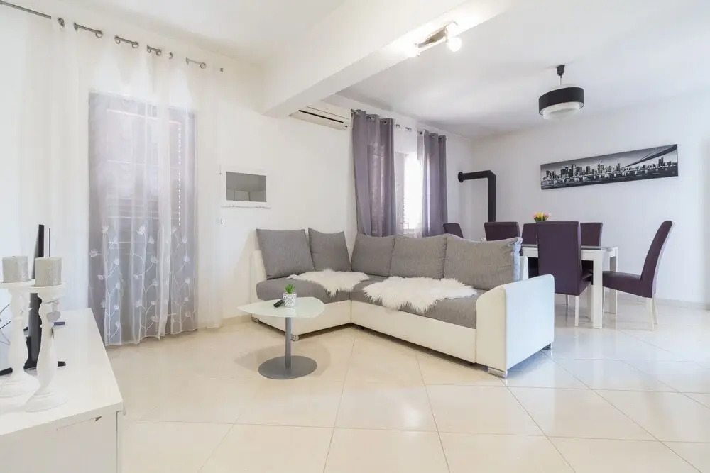 Beautiful apartment Petra