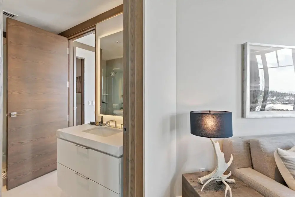The Residences at The Tower-3 Bedroom Deluxe #6 3 Condo