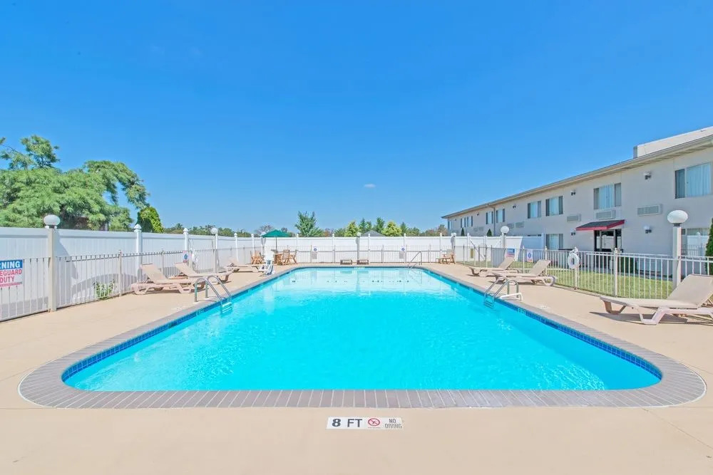 Ramada Vineland