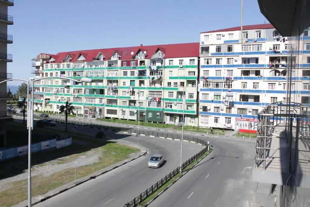 Three-Bedroom Apartment in Batumi, near the Black Sea