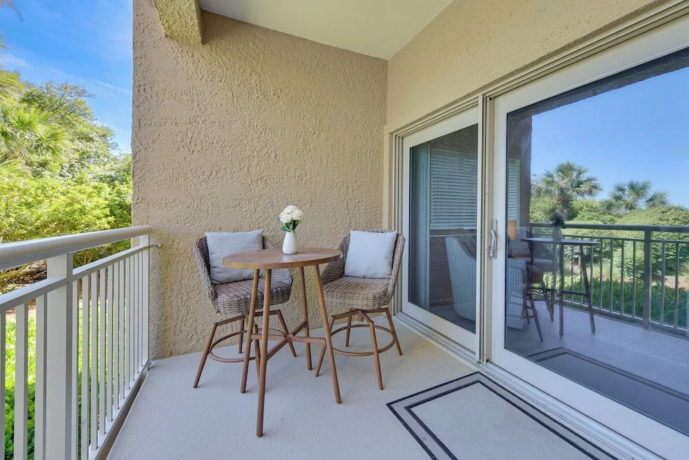 Palmetto Dunes Villa w/ Views: Steps to Beach