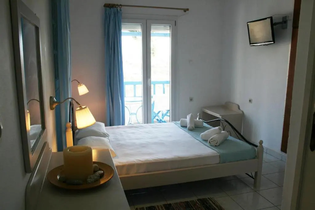 Agnanti Hotel