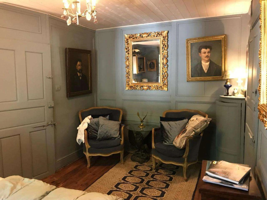 Domaine De La Bastille, Manoir du XVll, Bed and Breakfast