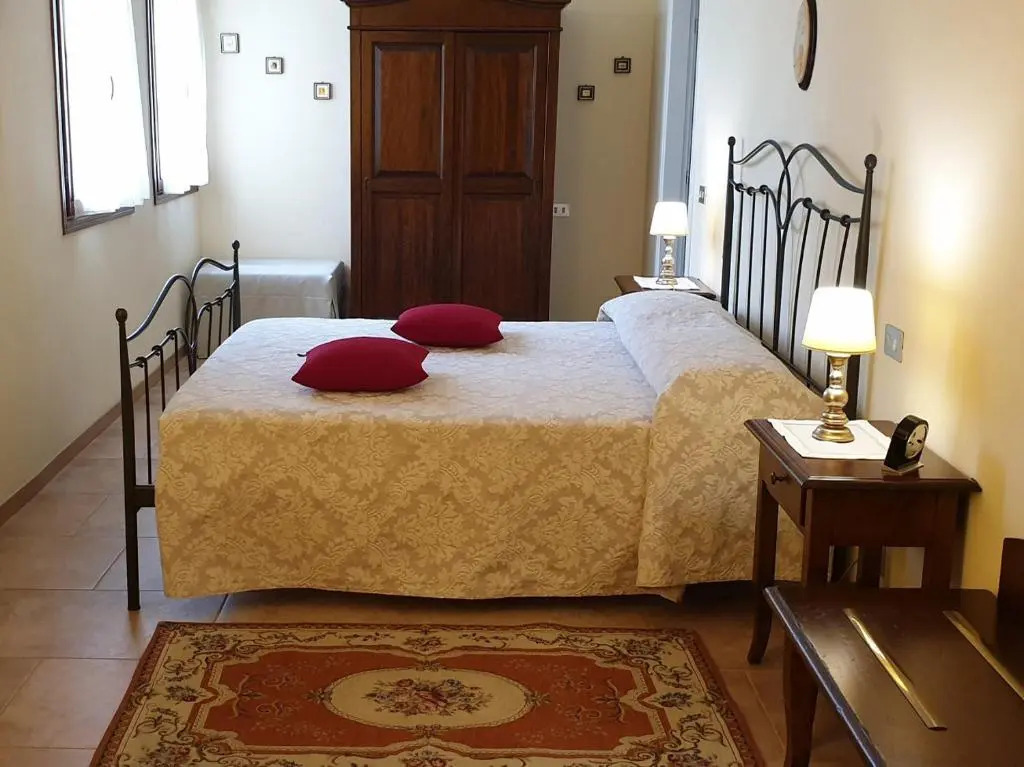 B&B Relief