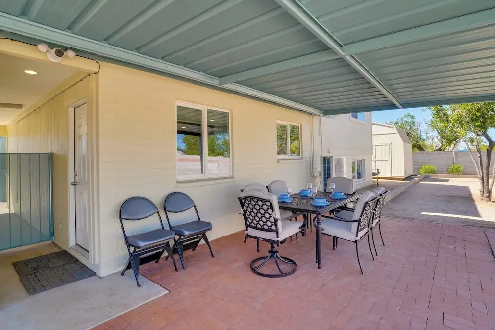 6 Mi to Saguaro Natl Park! Family Home w/ Patio