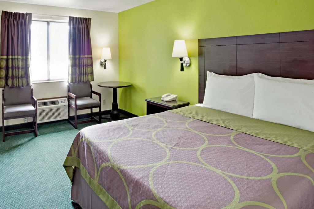 Super 8 by Wyndham Ogden, Utah
