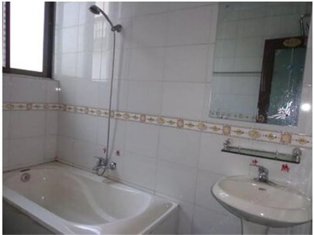 Wuyuan Longhu Hostel