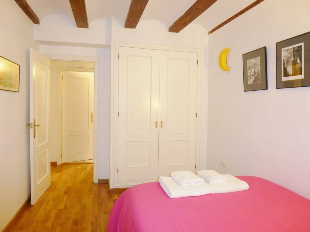 SingularStays Almudin