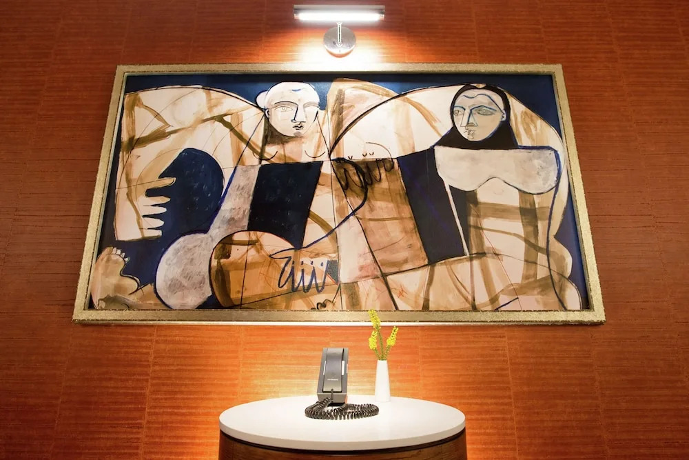 Hotel 1600