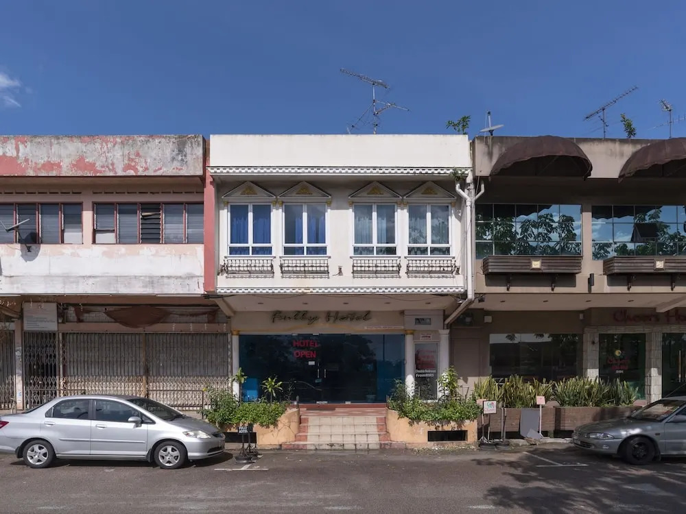 OYO 536 Fully Hotel Johor Jaya