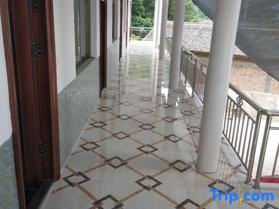 Tianshui Keyuanju Homestay (Maiji Mountain Scenic Area)