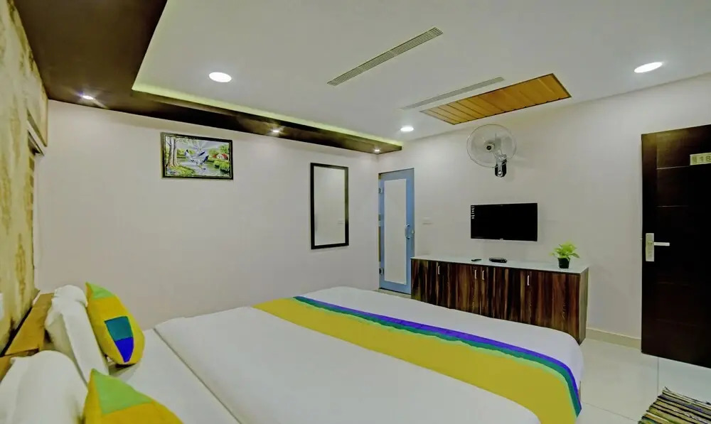 Treebo Trip Majestic Inn Thampanoor