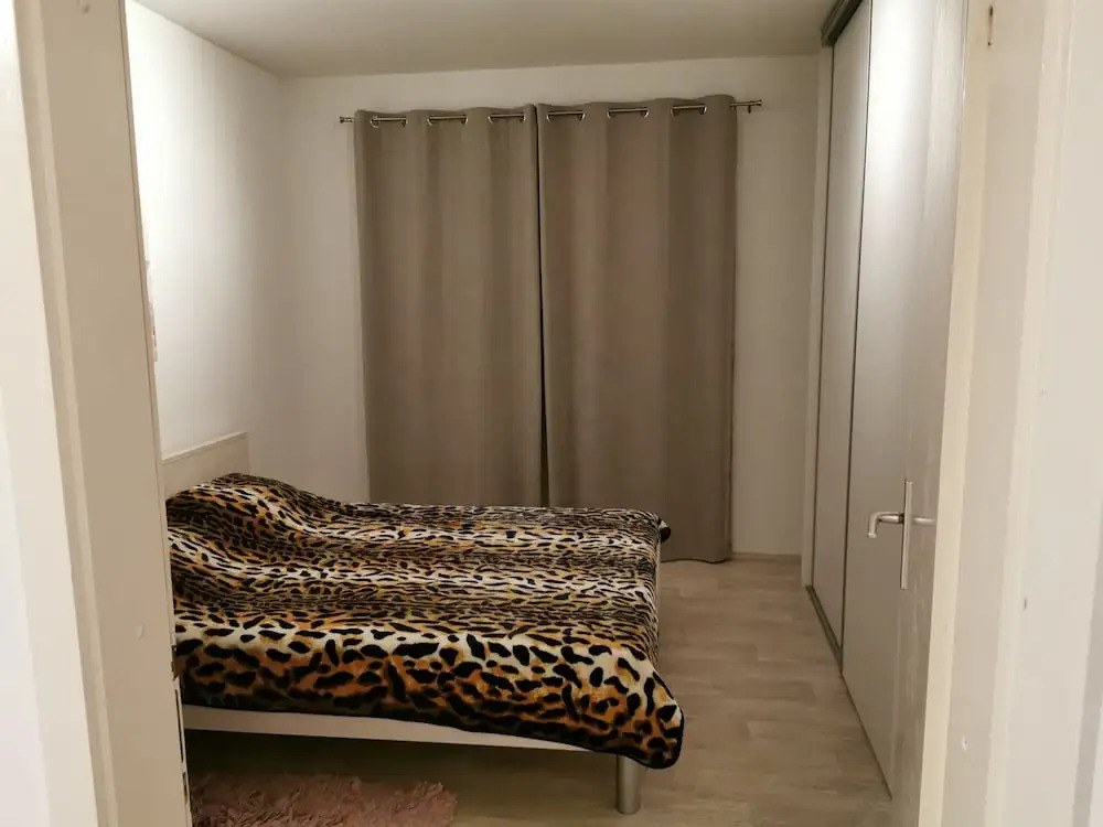 Guest accommodation house Greta
