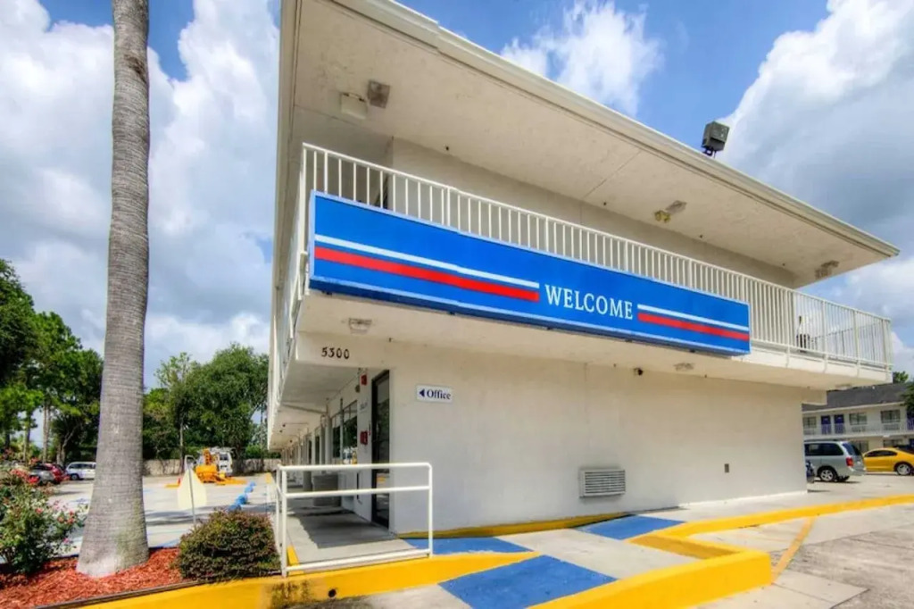 Motel 6-Orlando, FL - Winter Park