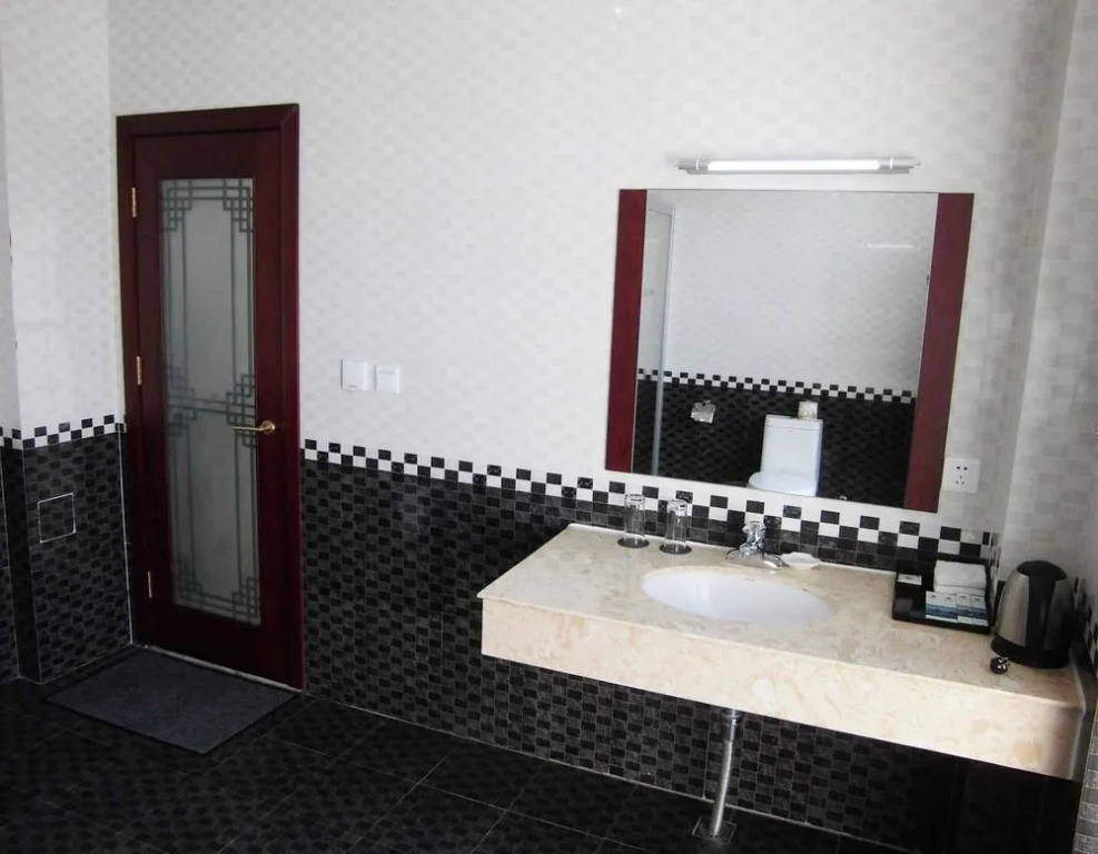 Yifeicui Villa Hotel - Tengchong