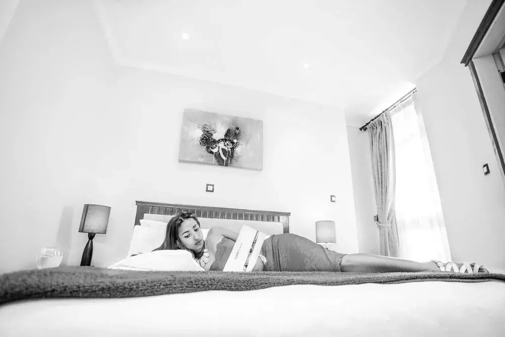 Stay Easy Hotel