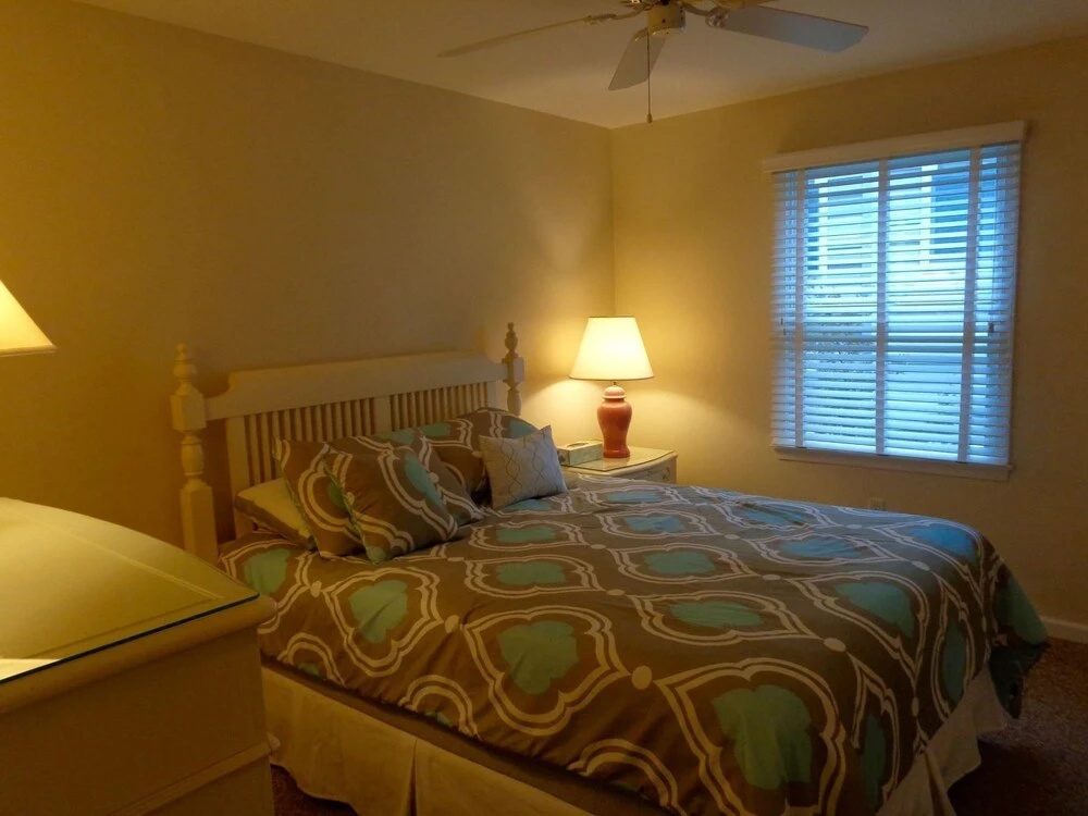 Oc816 St. Charles Place-1