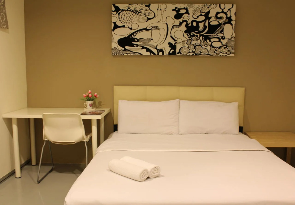 7 Star Hotel