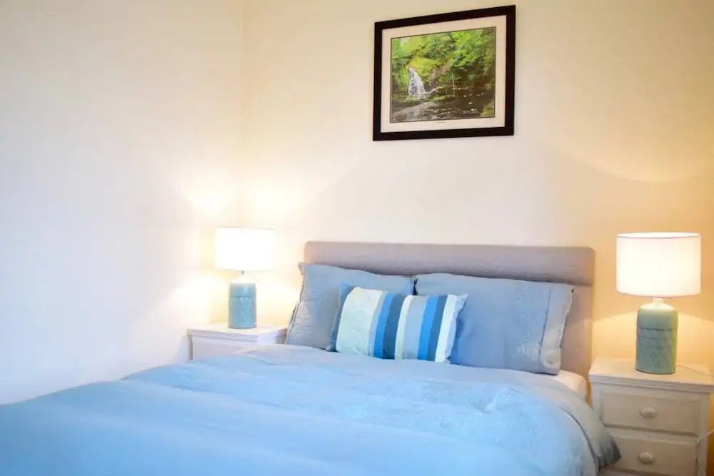 2 Bedroom House Near City Centre