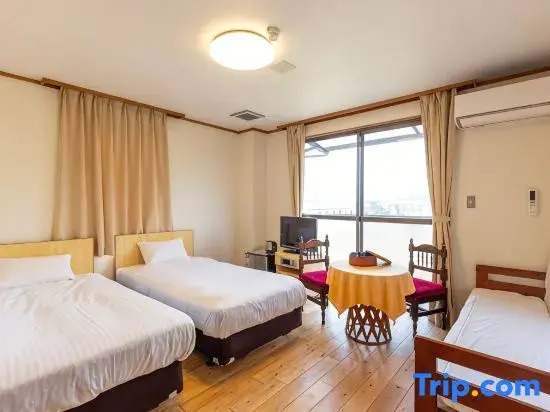 Wasuki Base Biwako Guest House