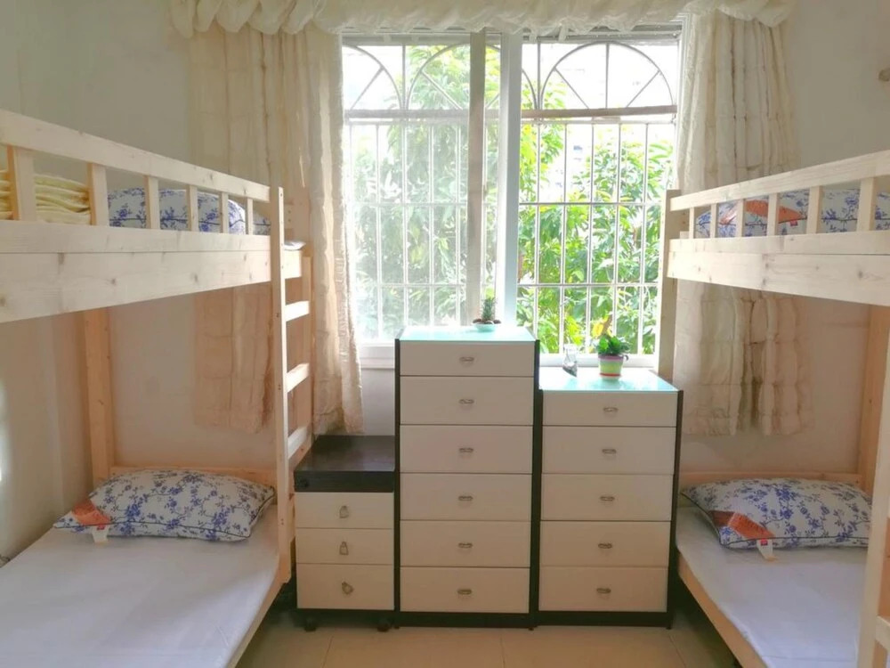 Laiyin Garden City Hostel