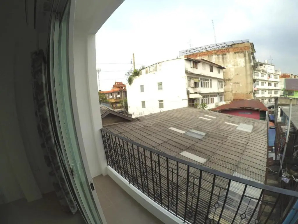 JL Residence Siriraj