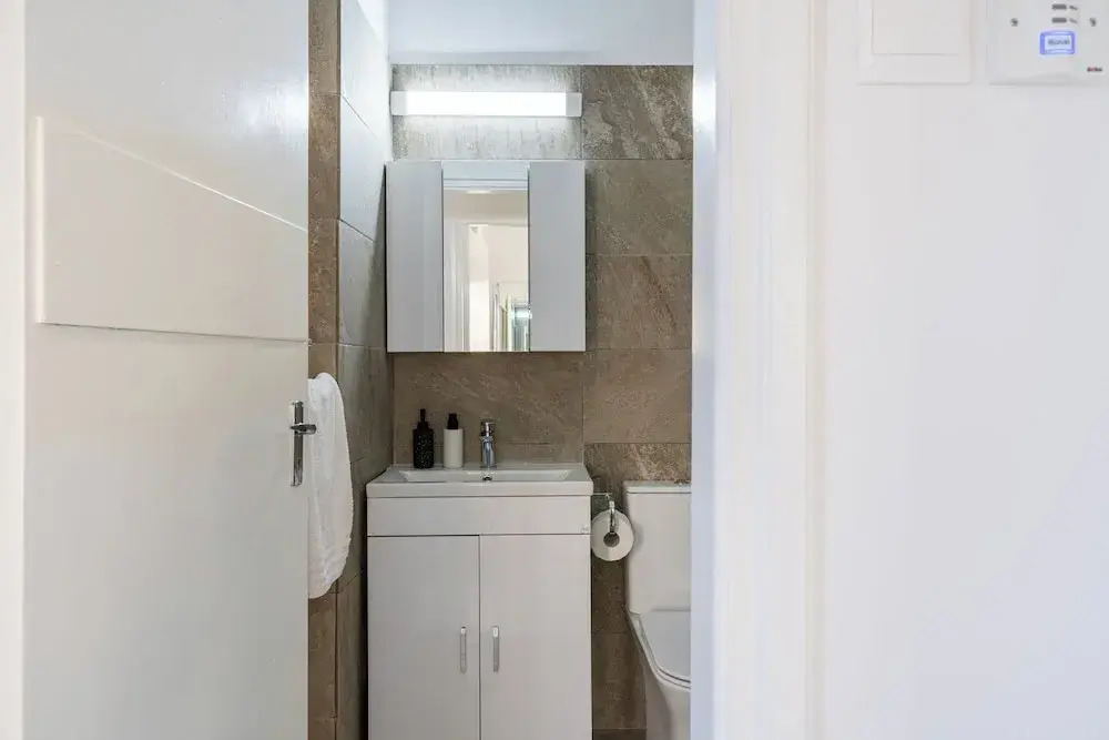 Vibe - 1 BR APt & Balcony in Larnaca