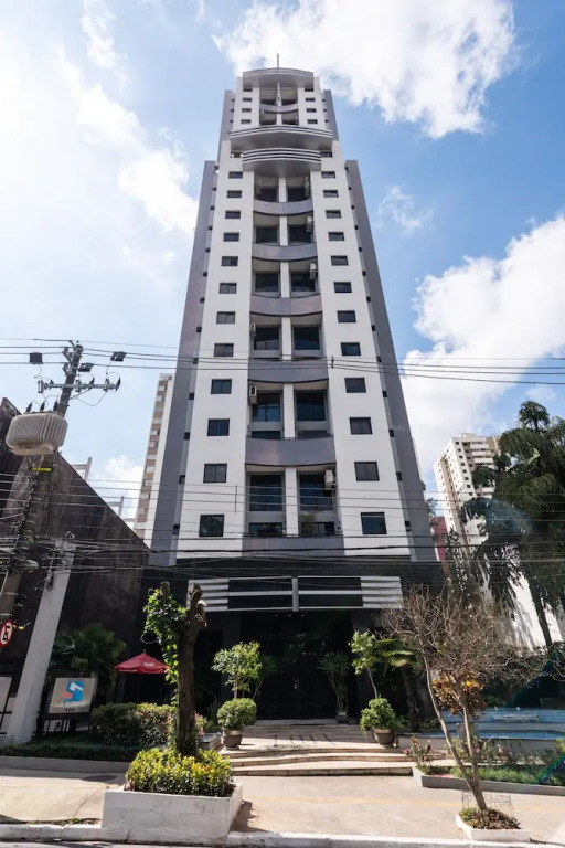 Praca Benedito Calixto - Duplex