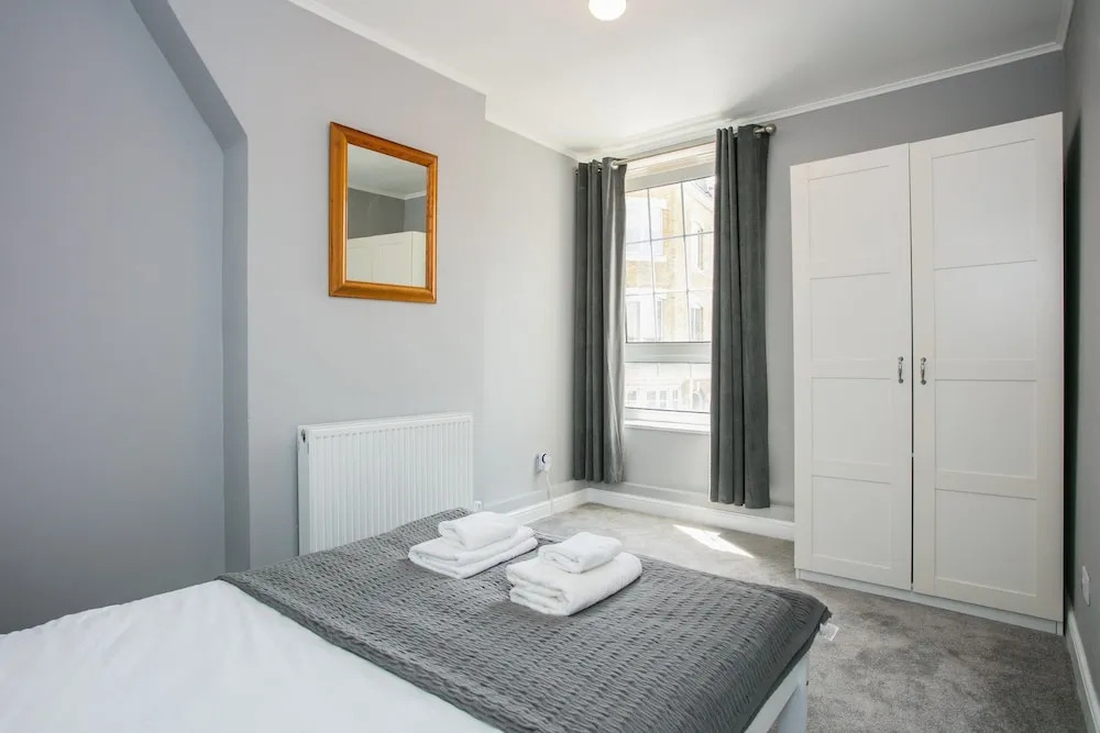 Wapping 3 Bedroom Apartment