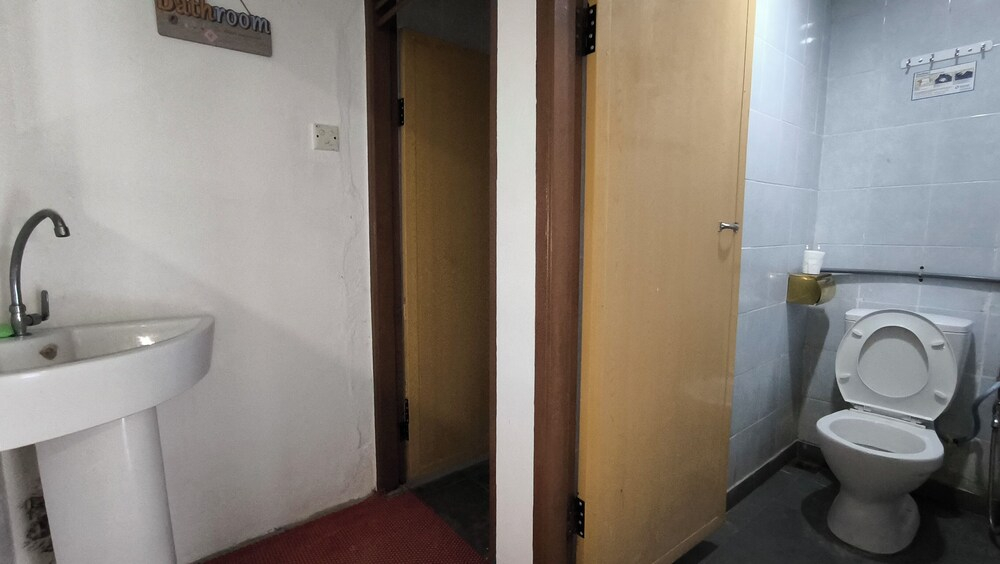 Natol Homestay - Kenyalang Park