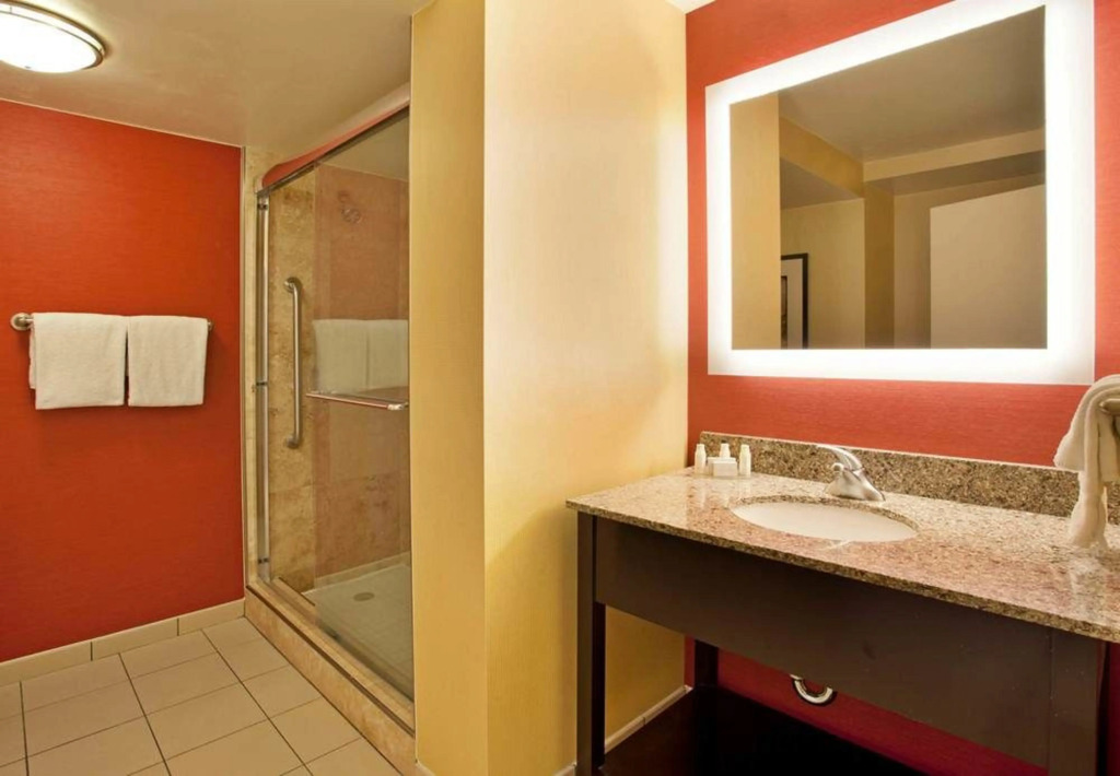 Courtyard by Marriott Nashville Vanderbilt West End