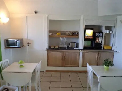 KYRIAD DIRECT BRIGNOLES - Provence Verte