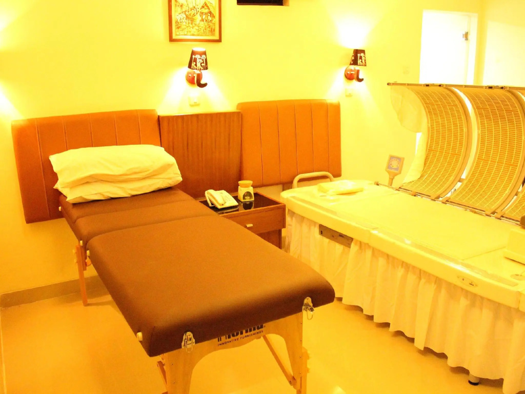 ZEN Rooms Benhil Tondano