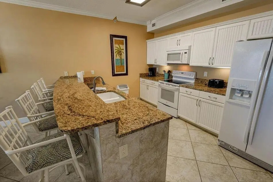 Grand Pointe 411