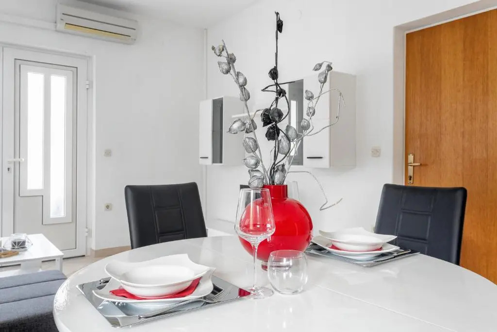 Apartments Dobrila
