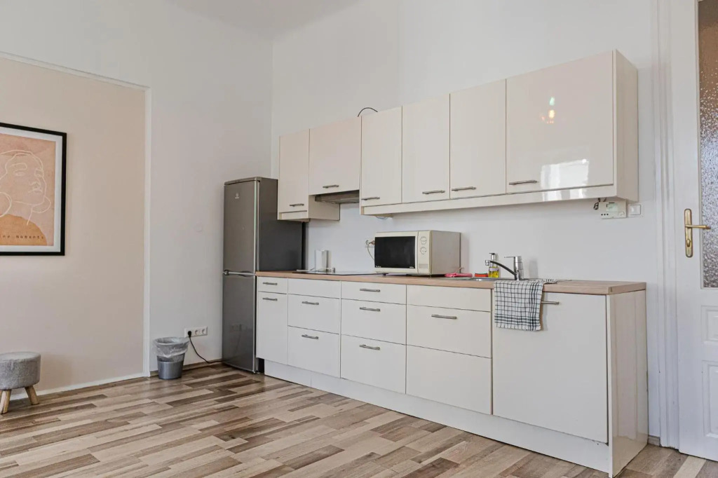 Modern Apartment - Bookable in Lockdown