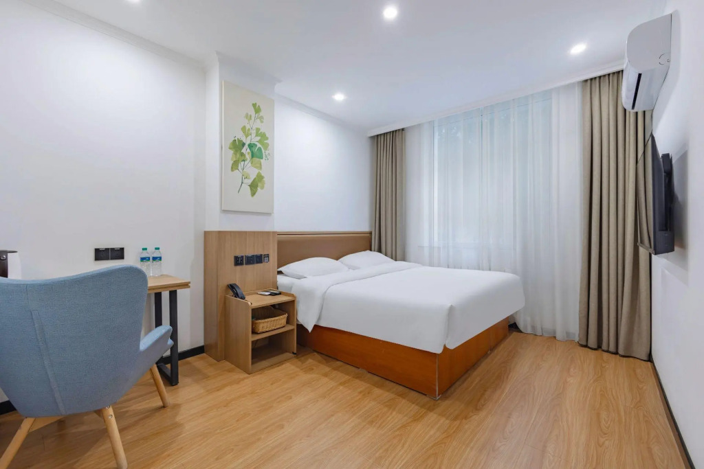 Greentree Inn Chaoyang Shuangta District Bus Stati