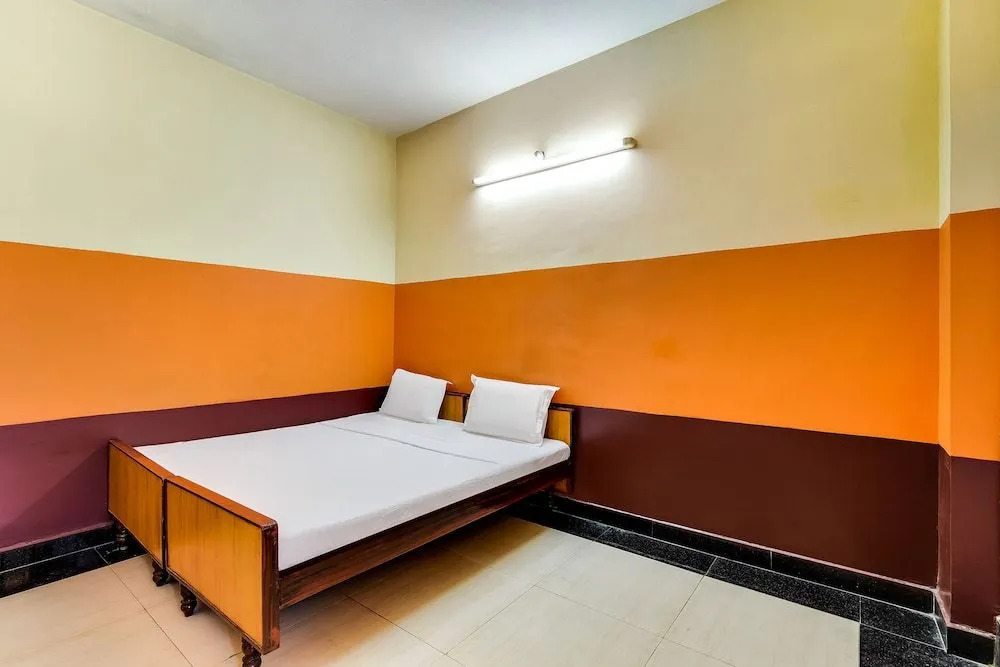 Hotel O Srinivasa Residency Lodge