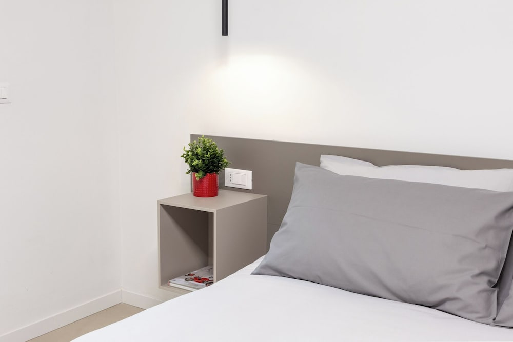 Luxury Station Suite