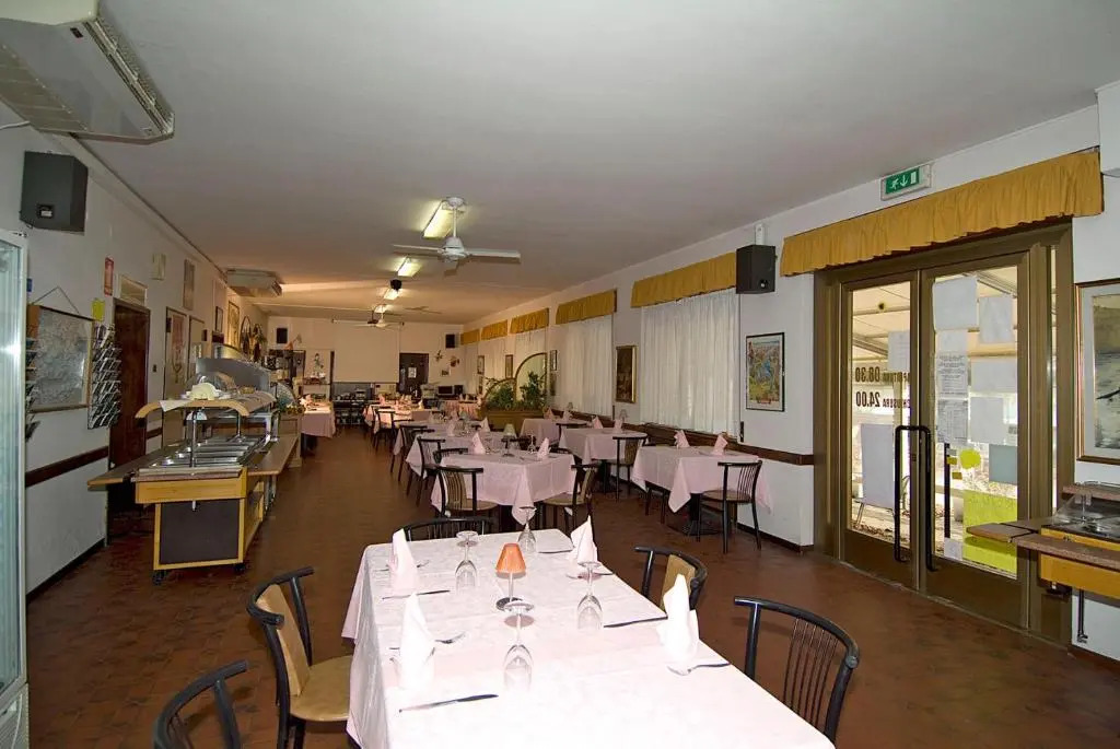 Camping Hotel Au Lac De Como