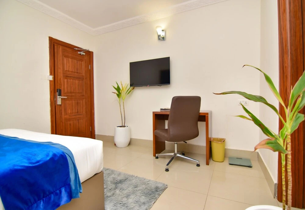 The Hallmark Hub Hotel and Apartments